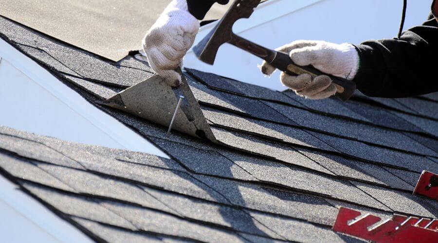 Professional residential roofers in Lake City, MN